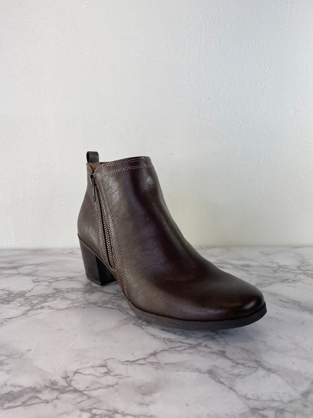 Euro Soft Women's Dark Brown Adona Block Heel Ankle Boots SZ 8 M